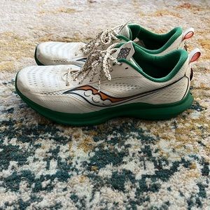 Saucing Kinvara 13 Shamrock